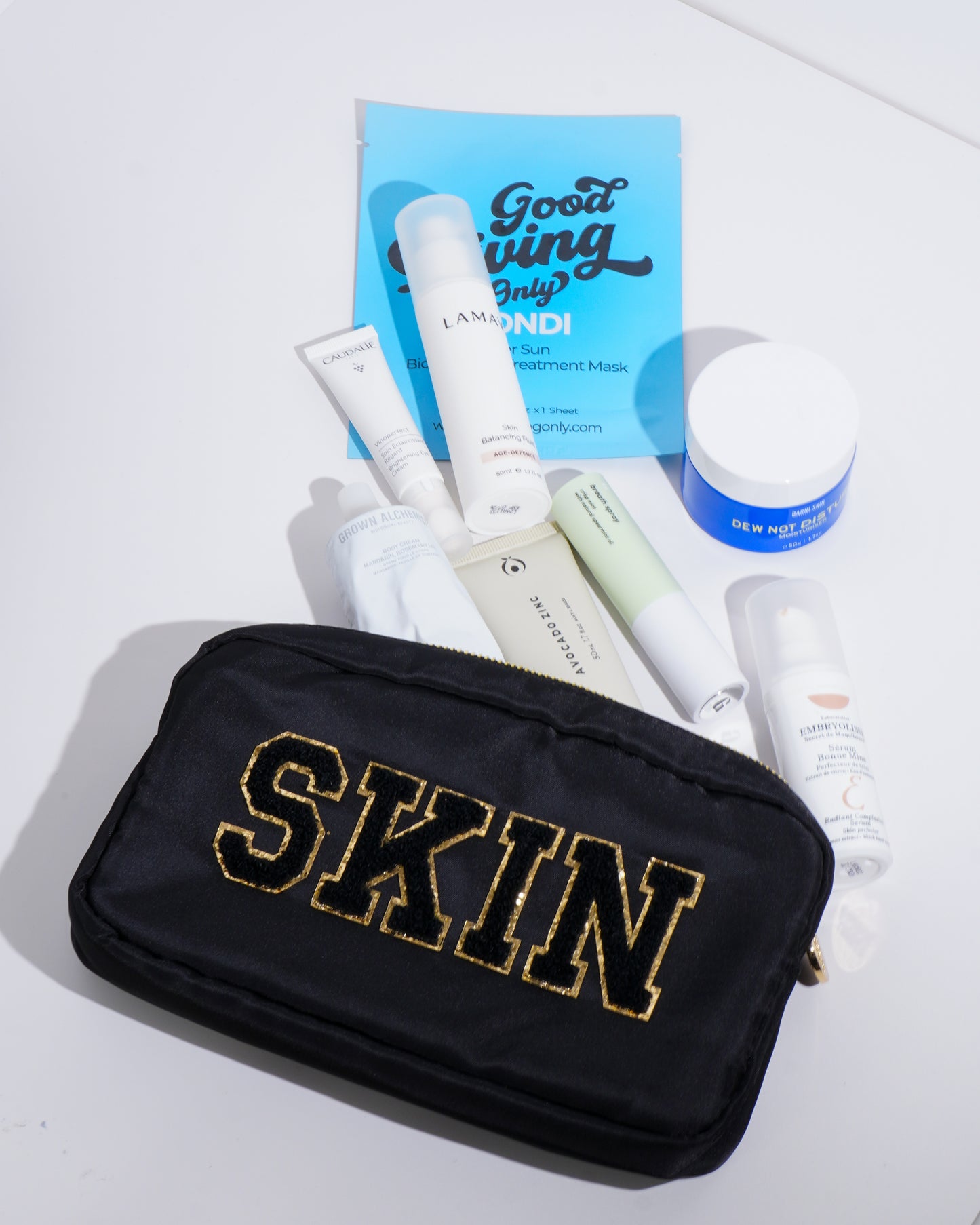 The Versailles Travel Bag Medium Duo